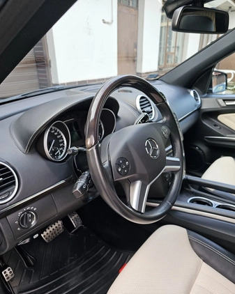 Mercedes-Benz GL cena 132000 przebieg: 124500, rok produkcji 2012 z Kałuszyn małe 562